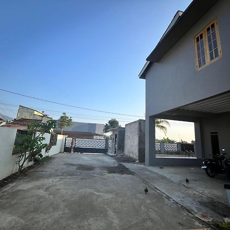 Cigombong Villa Cassandra מראה חיצוני תמונה