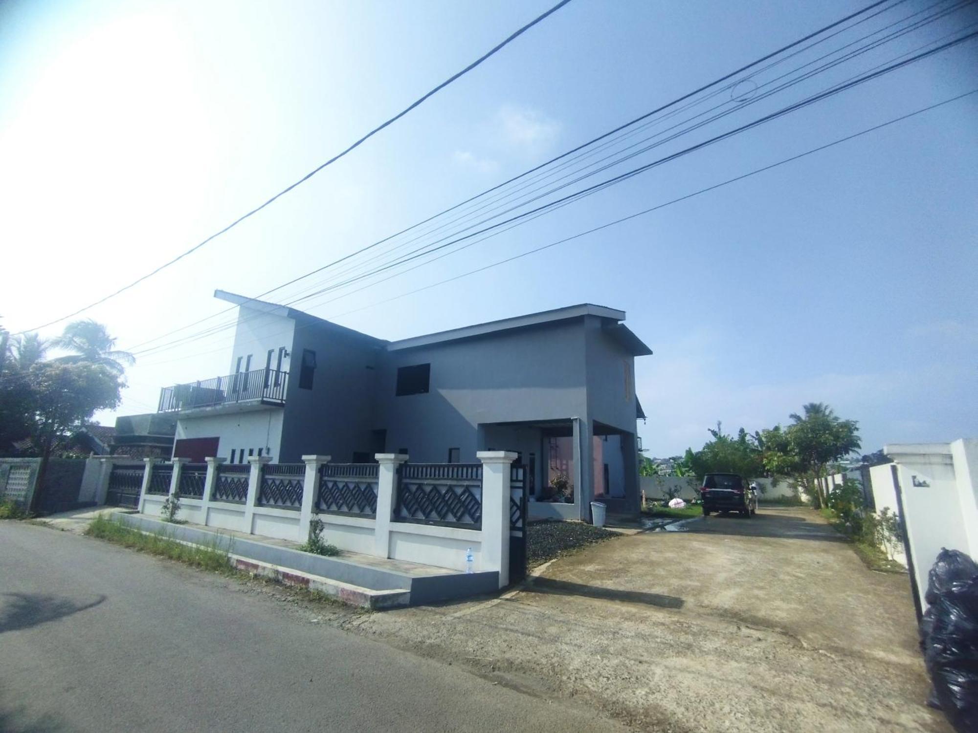 Cigombong Villa Cassandra מראה חיצוני תמונה