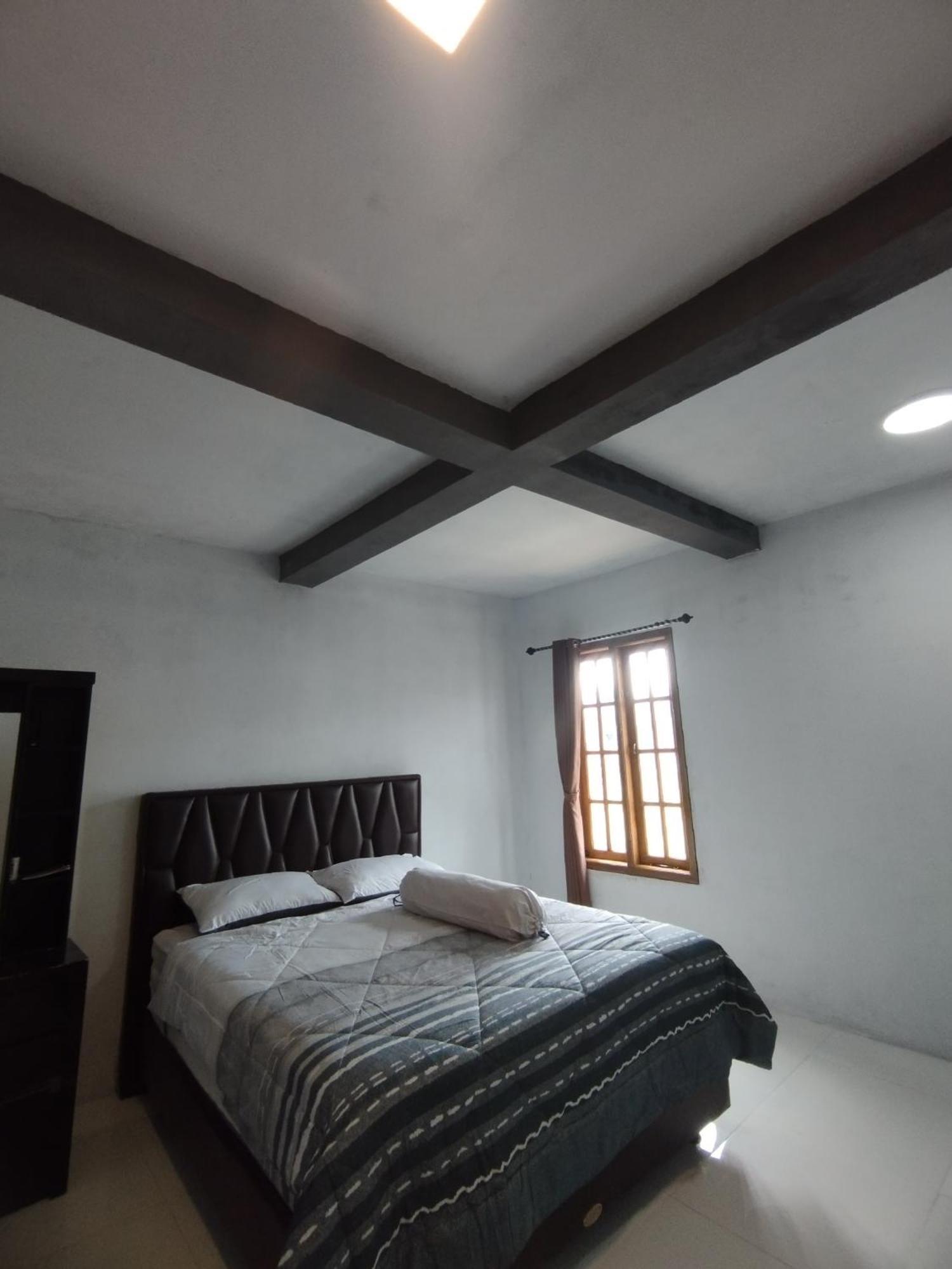Cigombong Villa Cassandra מראה חיצוני תמונה