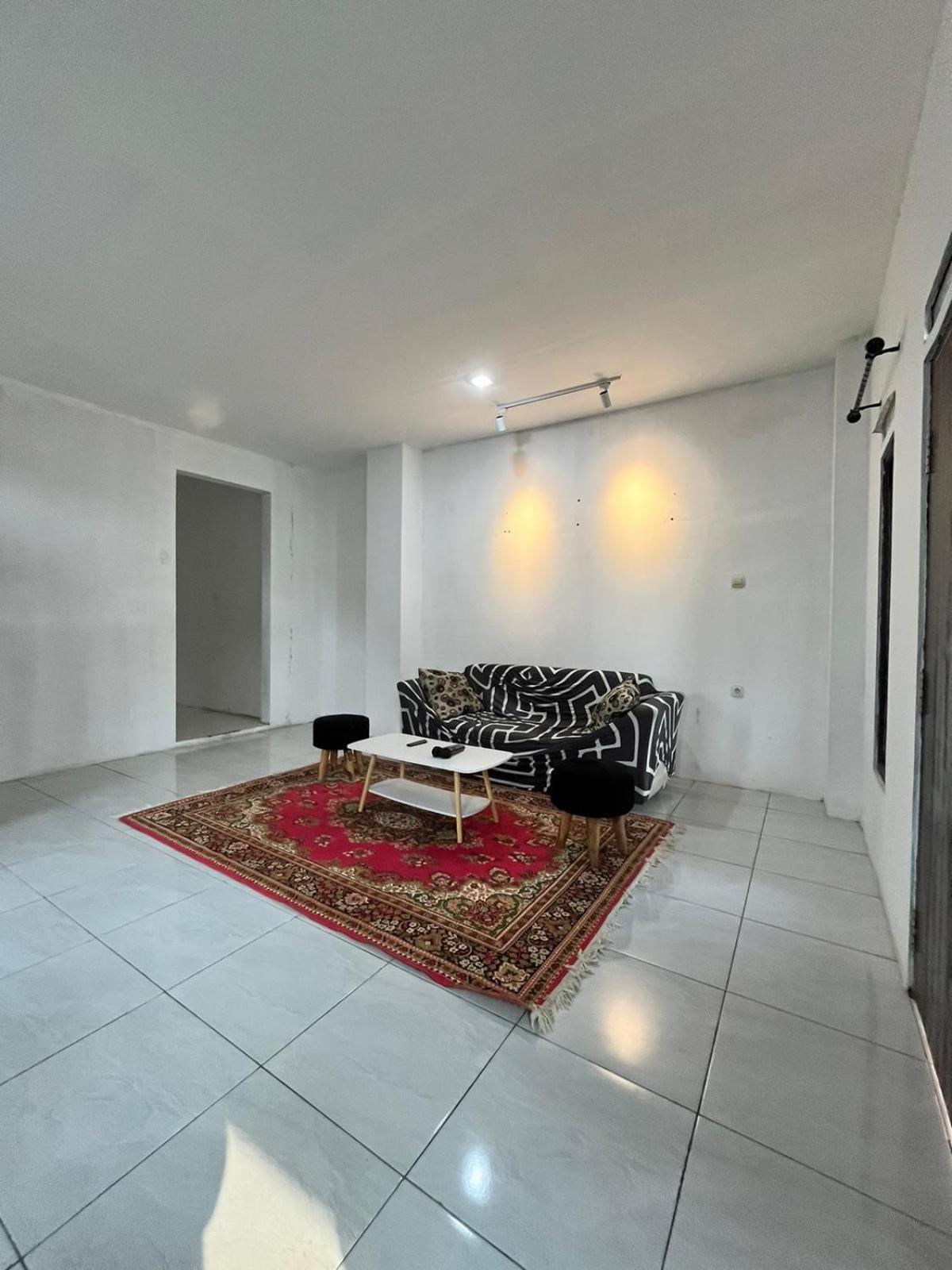 Cigombong Villa Cassandra מראה חיצוני תמונה