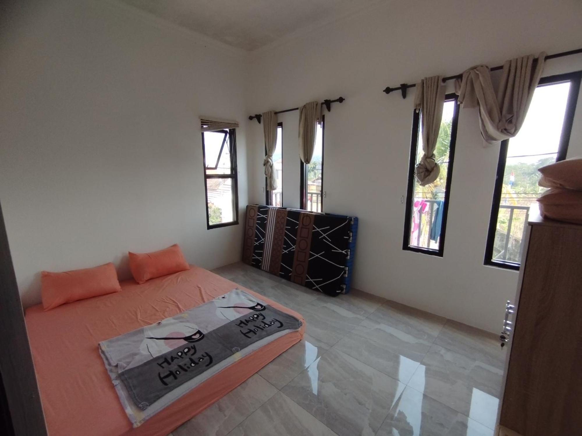 Cigombong Villa Cassandra מראה חיצוני תמונה